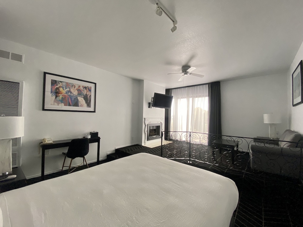 Masterpiece Hotel 21/65