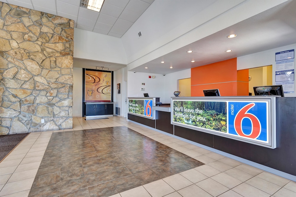 Motel6 Belmont, CA San Francisco Redwood City 9/61