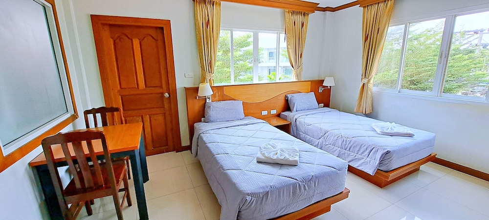 غرفة ديلوكس بسريرين منفصلين بمطبخ صغير، Green Harbor Hotel And Service Apartment 2/10
