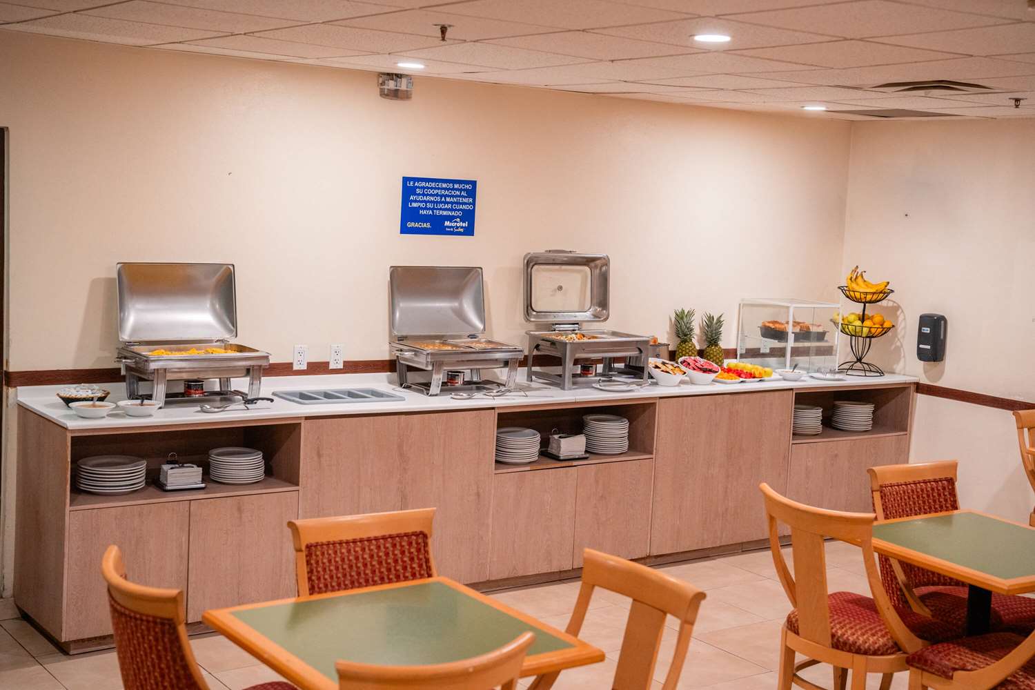Microtel Inn and Suites by Wyndham Ciudad Juarez/US Consulate 13/15