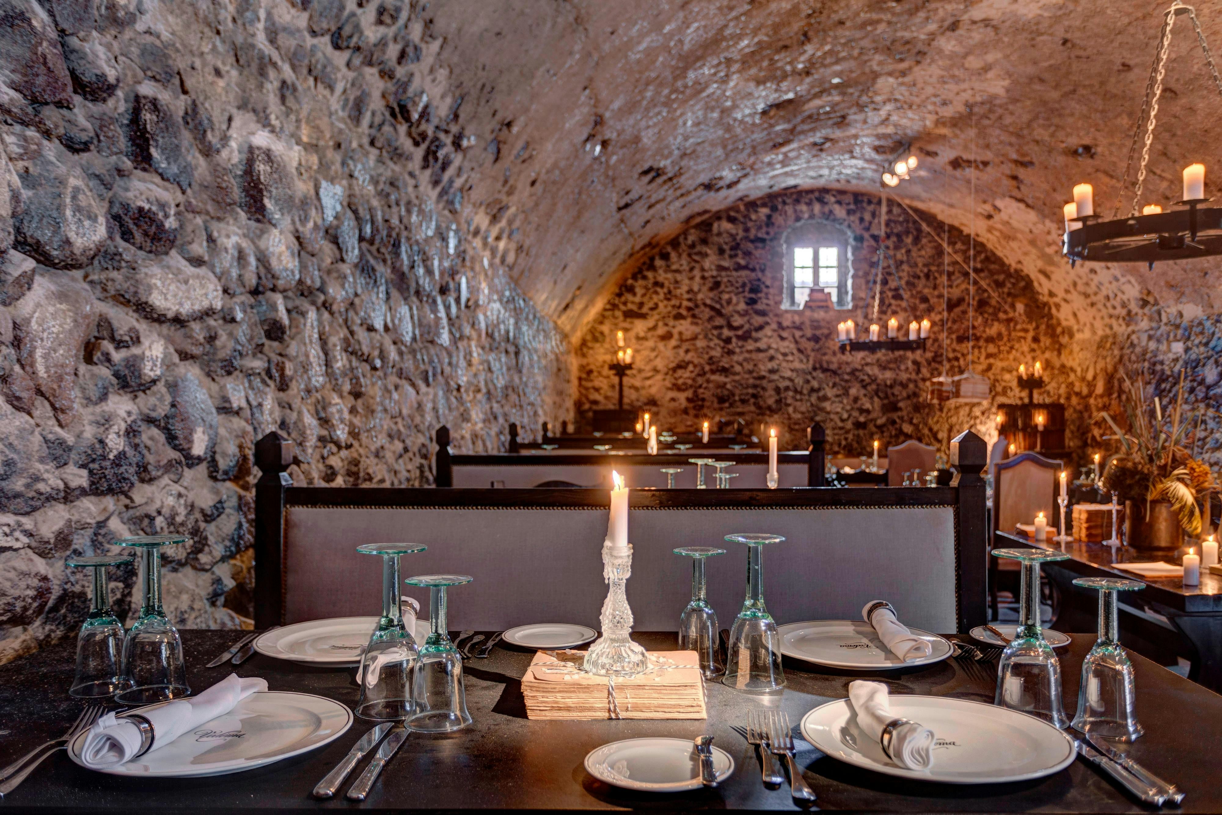 Vedema A Luxury Collection Resort Santorini 8/15