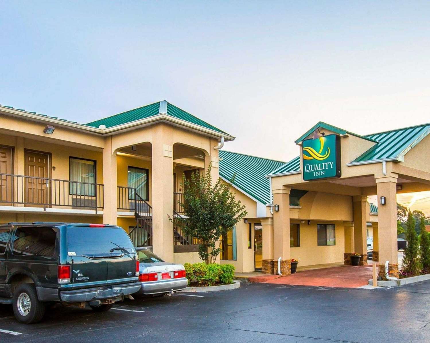 Quality Inn Dahlonega Near University 32/34