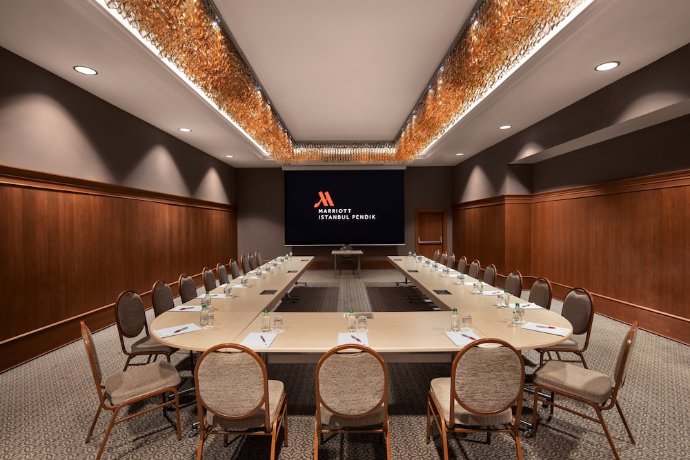 Istanbul Marriott Hotel Pendik 58/68