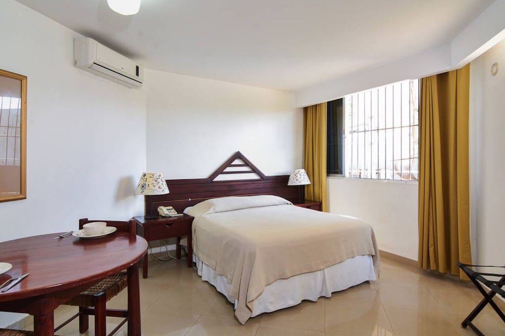 HOTEL PLAZA DEL SOL 4/60