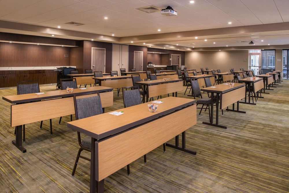 Courtyard By Marriott Temecula Murrieta 34/45