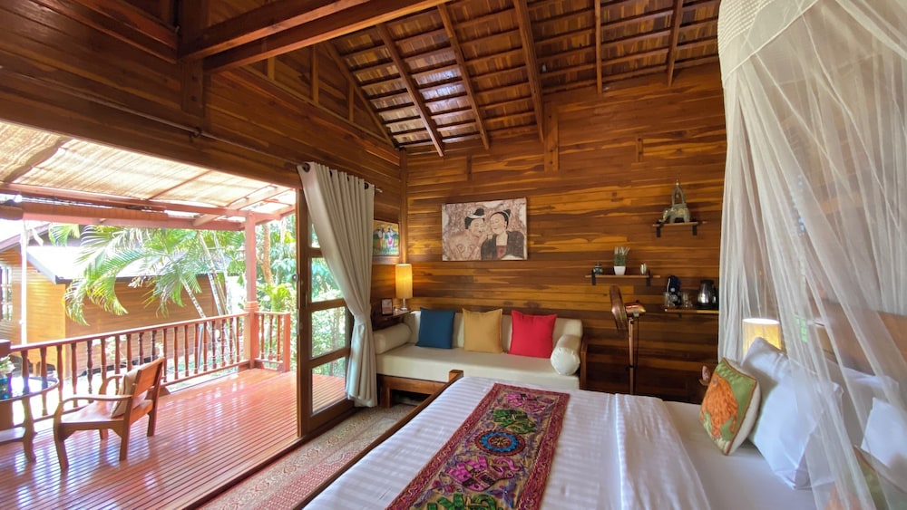 Nan Seasons Boutique Resort 23/81