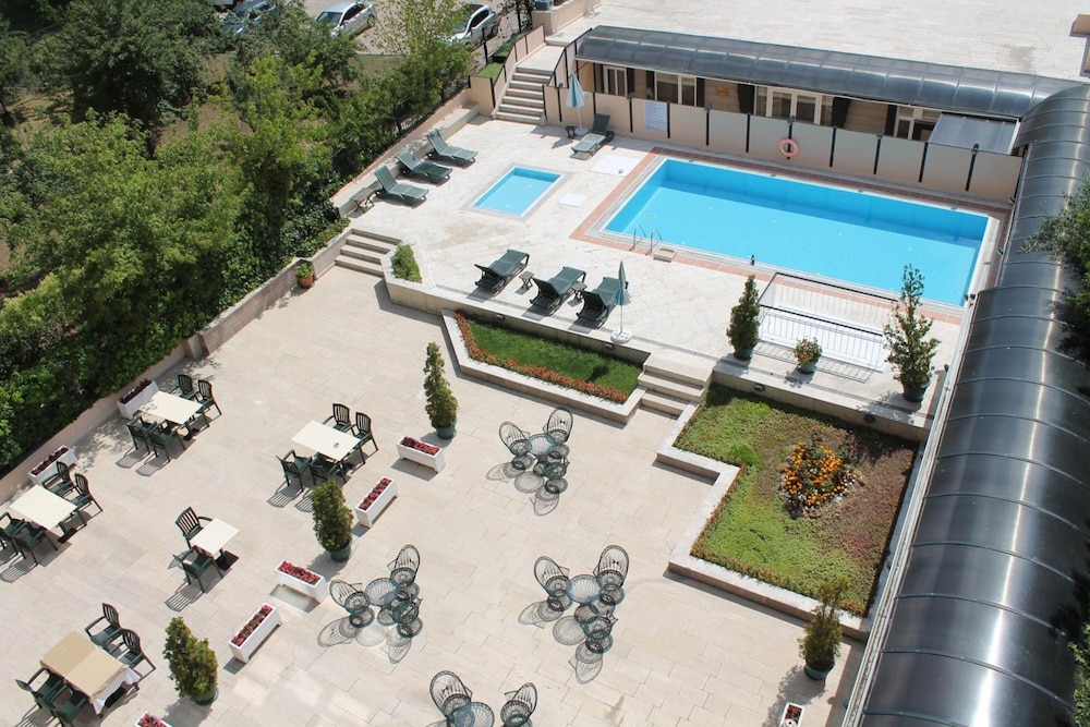 KING HOTEL GUVENLIK 29/30