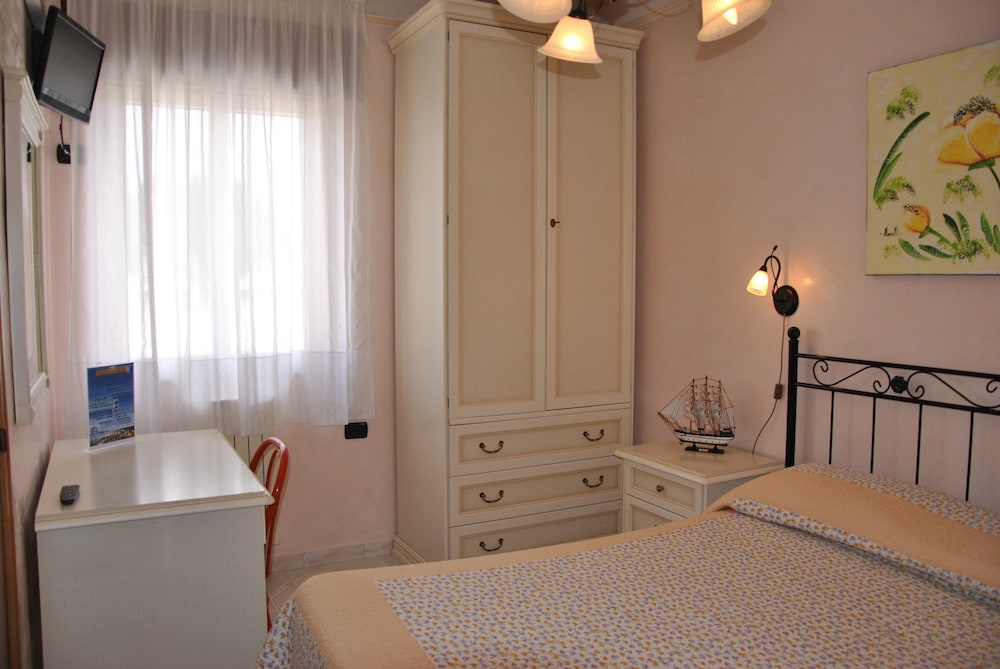 Mediterraneo Hotel 39/73