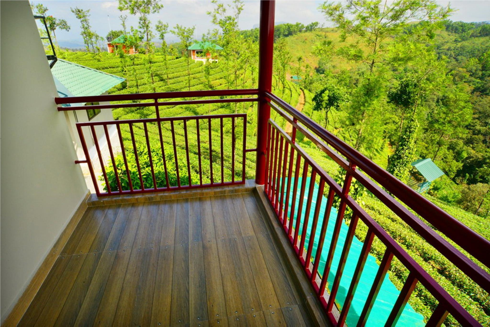 GREEN HILL ESTATE VAGAMON 13/16