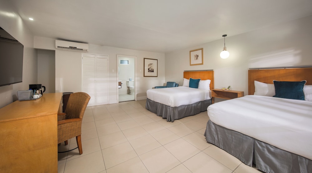 Deja Resort All Inclusive 6/56