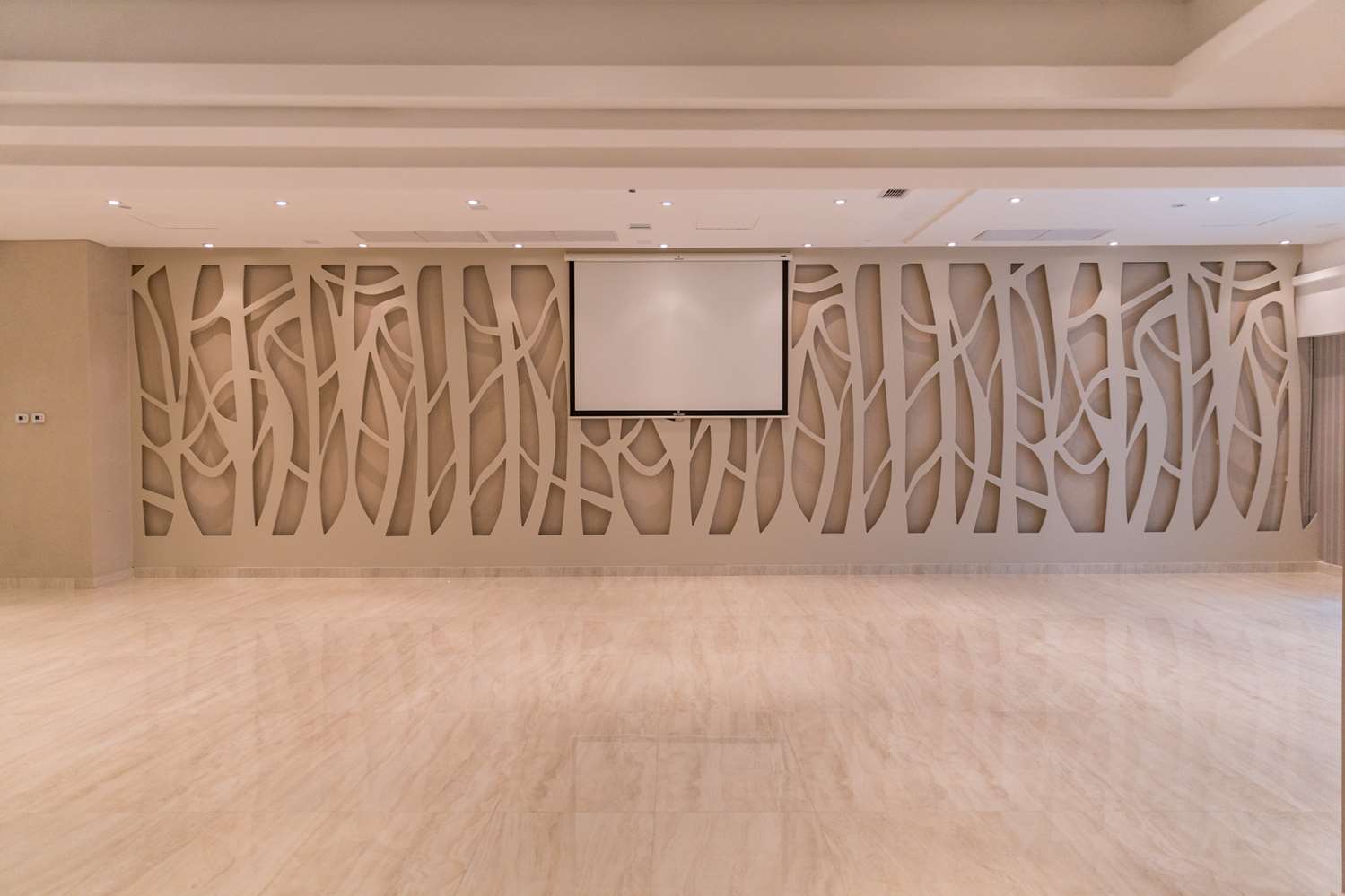Lobby at Howard Johnson Plaza by Wyndham Buenos Aires, BUENOS AIRES