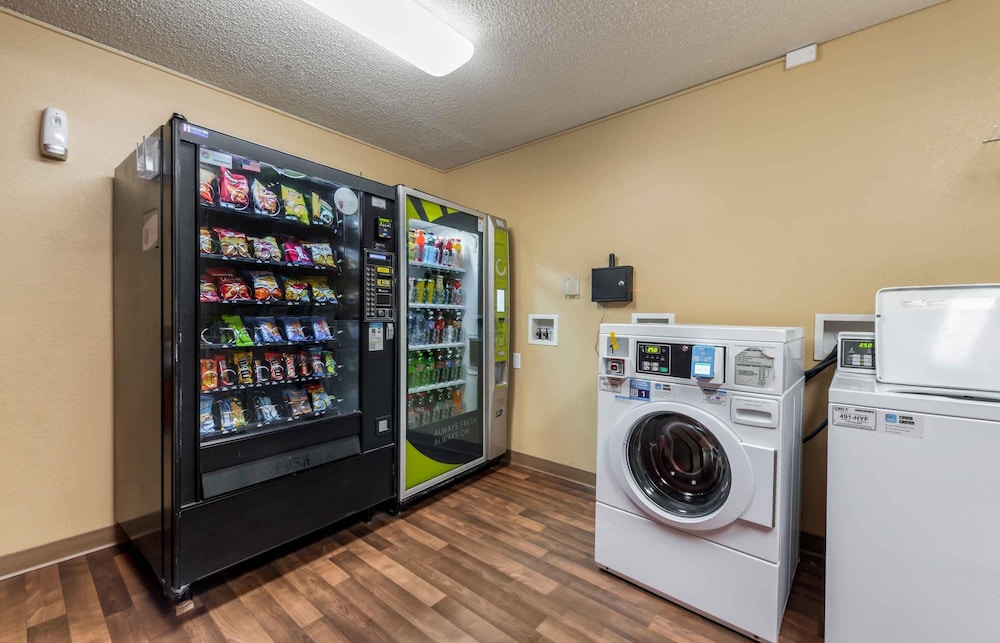 Extended Stay America-Minneapolis-Eden Prairie-Technology Dr 32/53