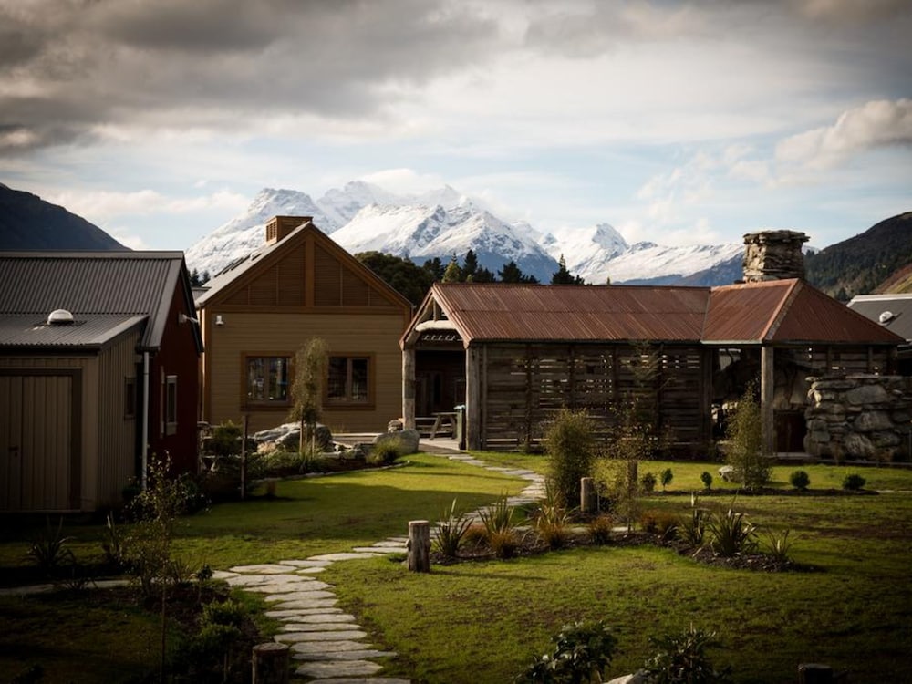 The Headwaters Eco Lodge 42/49
