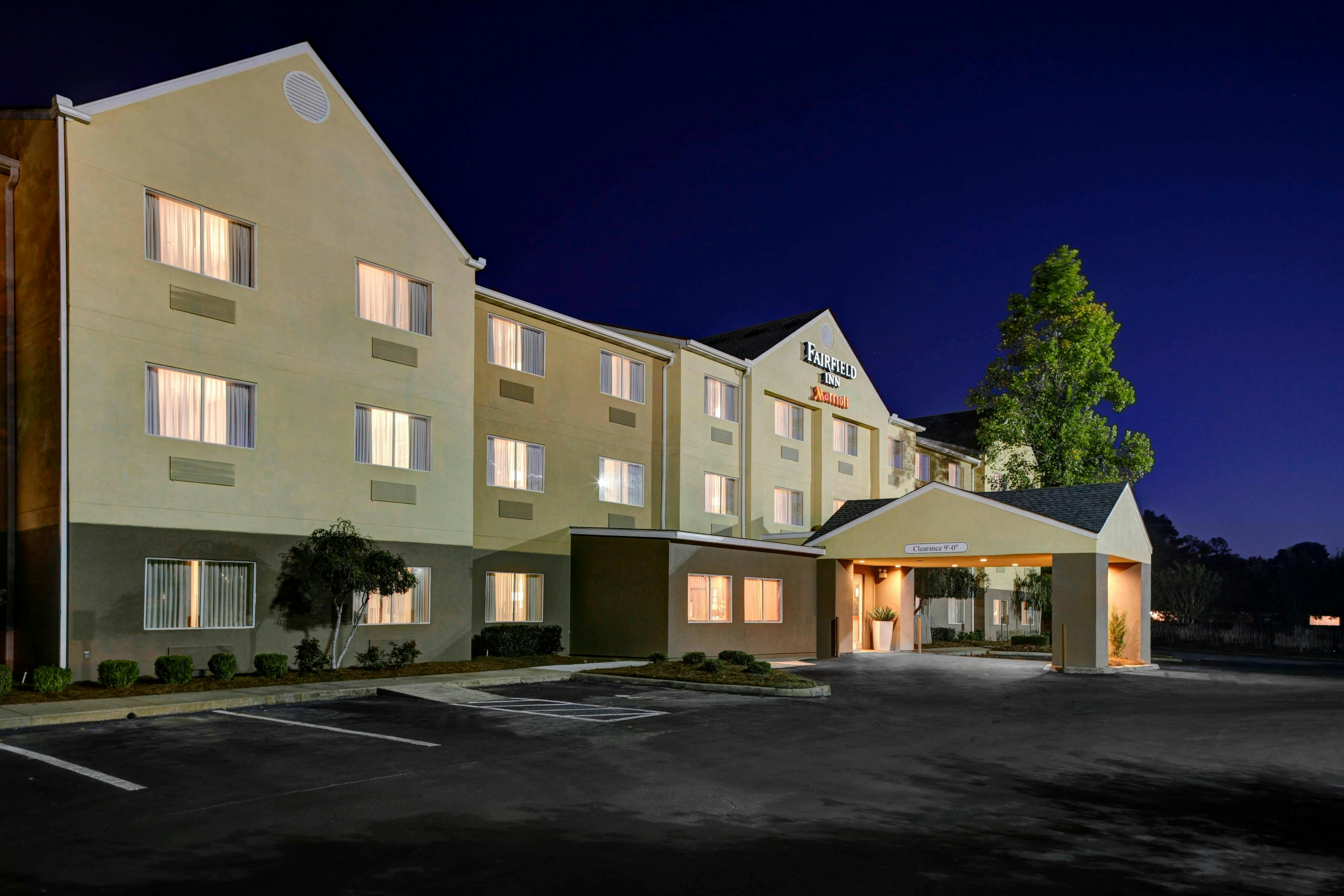 Fairfield Inn By Marriott Dothan 4/31