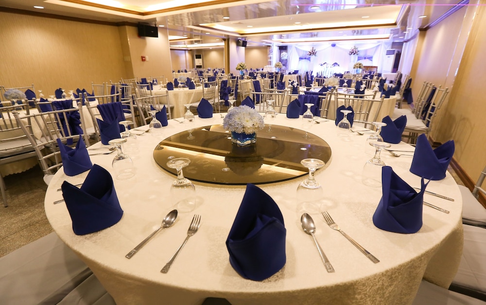Star Plaza Hotel 47/54