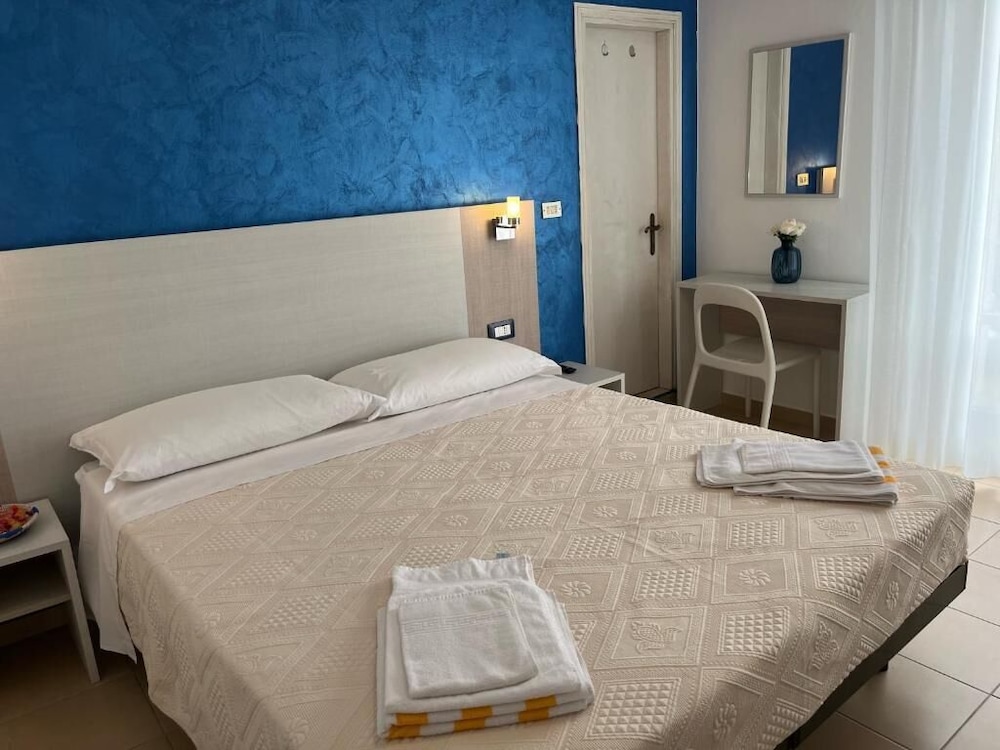 Hotel Villa Panda 6/16