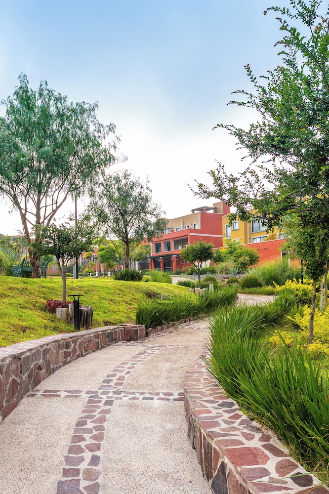 Krystal Grand Residences & Villas San Miguel de Allende 48/58