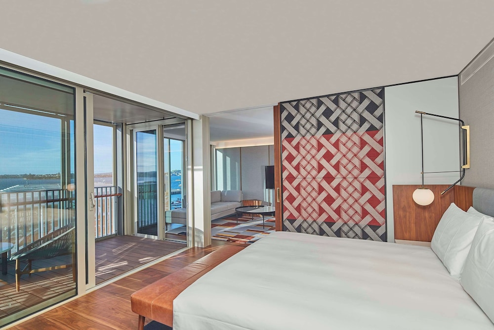 Park, Suite, King Bed