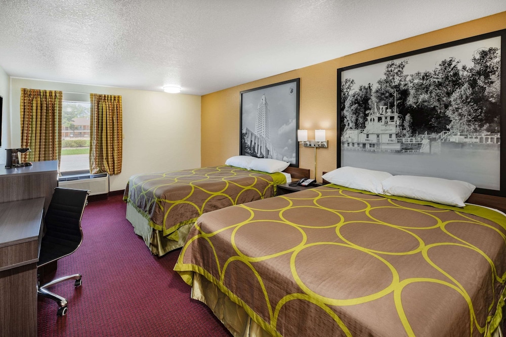 Super 8 by Wyndham Kinder/Coushatta near Casino 11/38