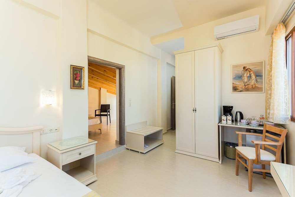 Polyxenia Boutique Hotel 22/50