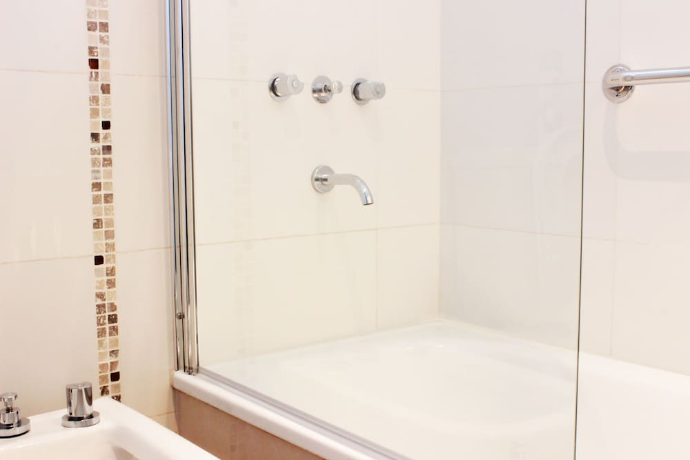 Hotel Master Suite Devoto 49/50