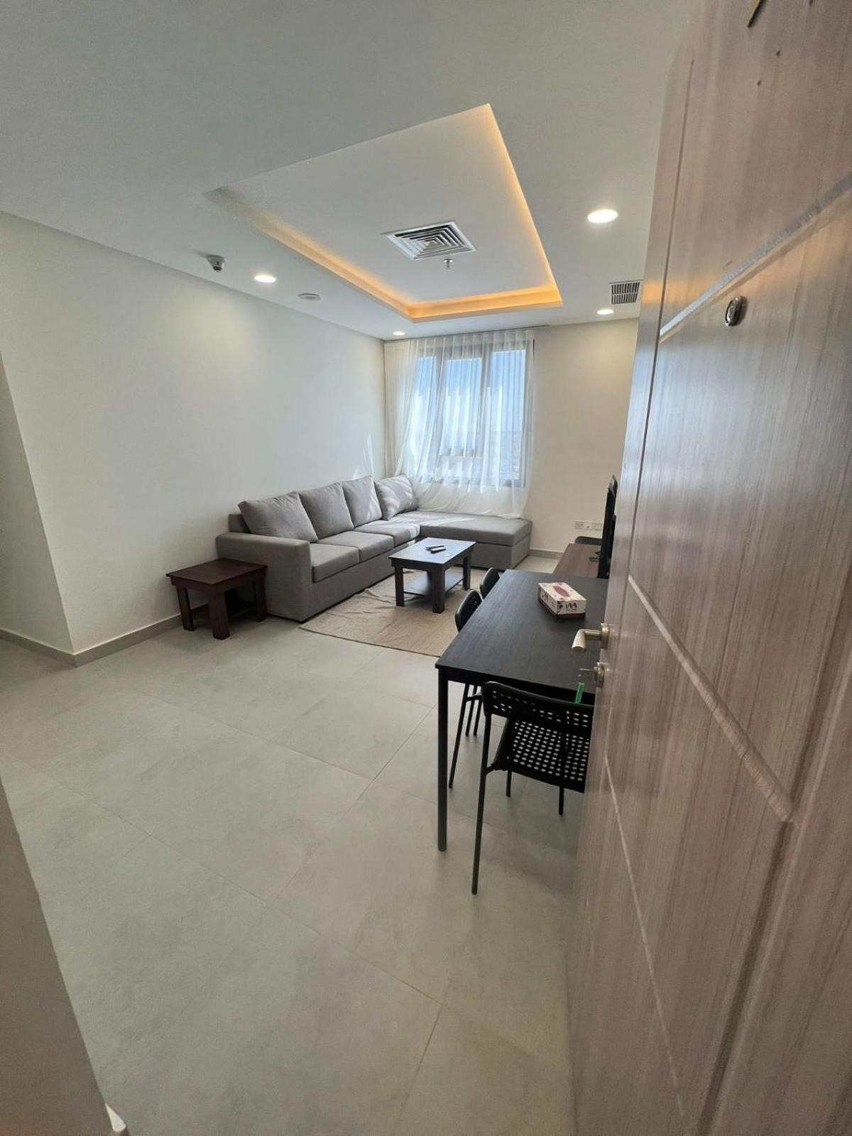 Magic Suite Mahboula Tower 32/38