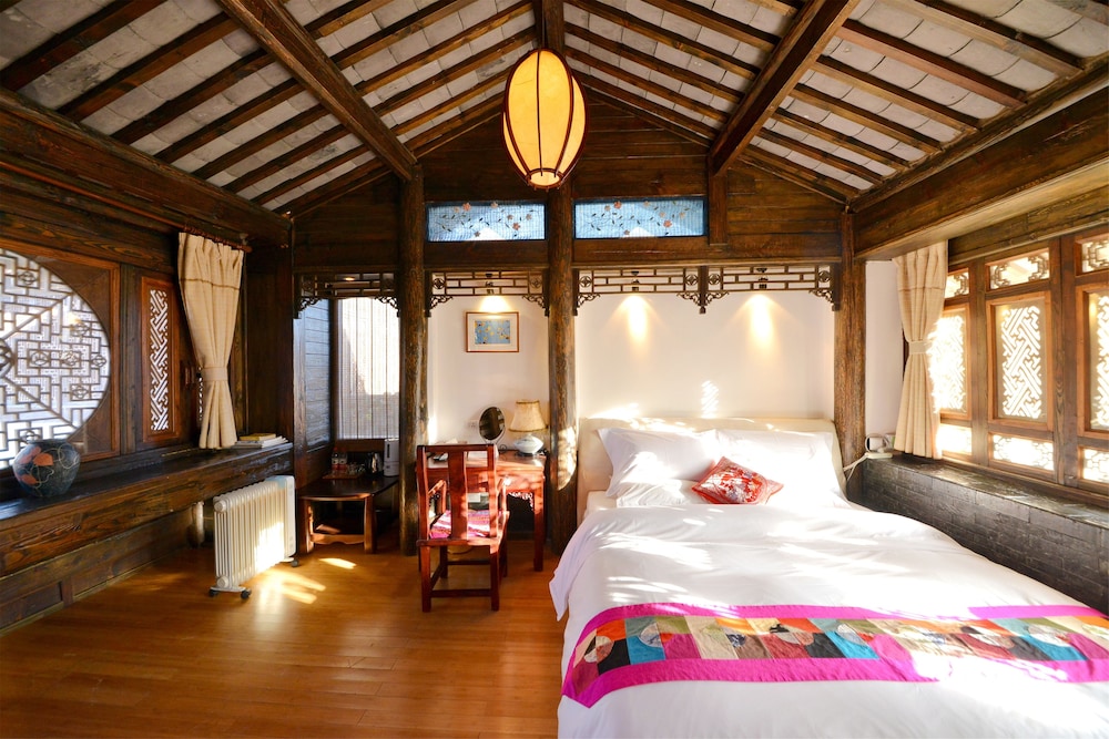 Lijiang Shuhe Youyiju Private Club 6/50