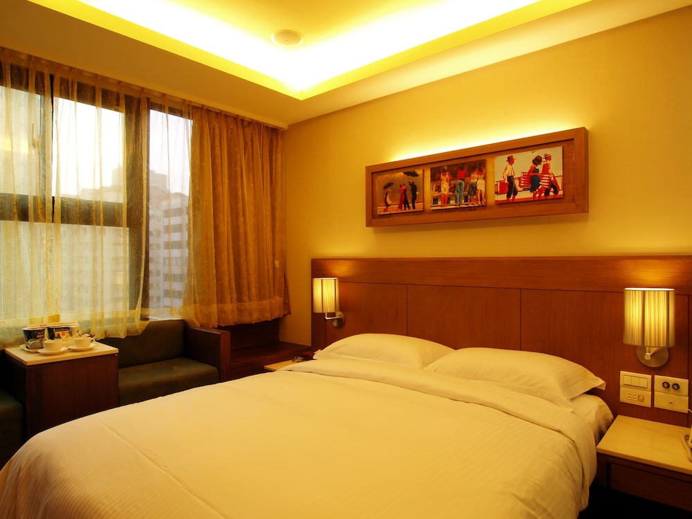 Eastern Star Hotel 9/35