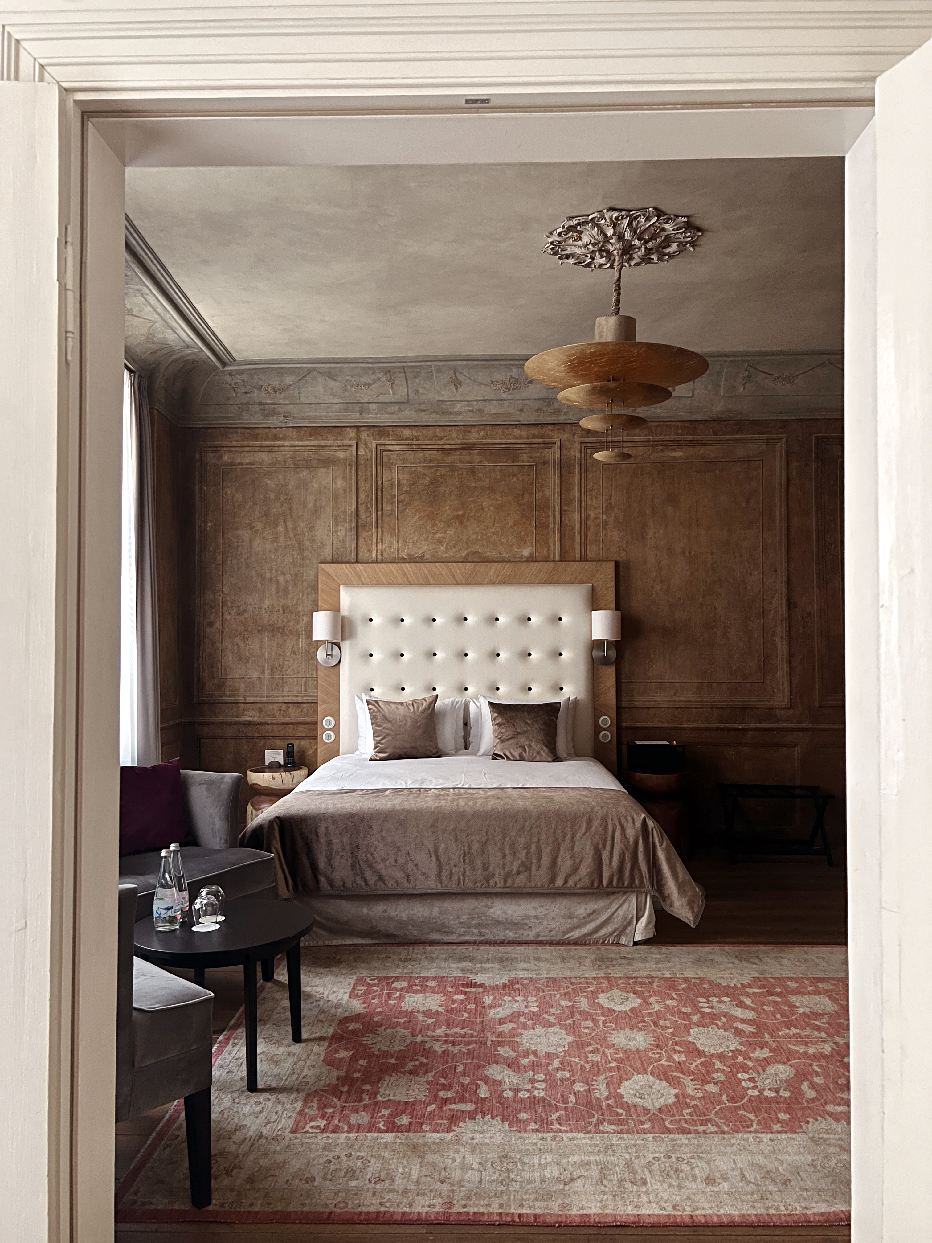 Deluxe, Suite
