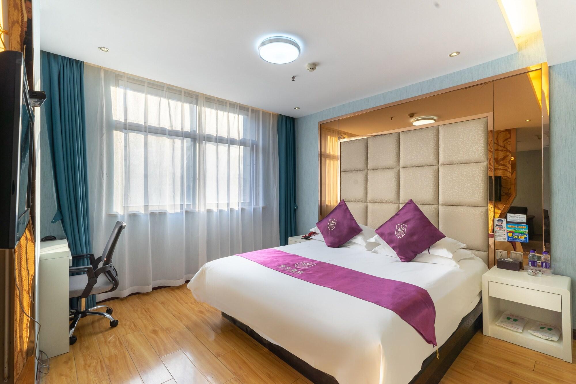 Rong Le Business Hotel 8/33