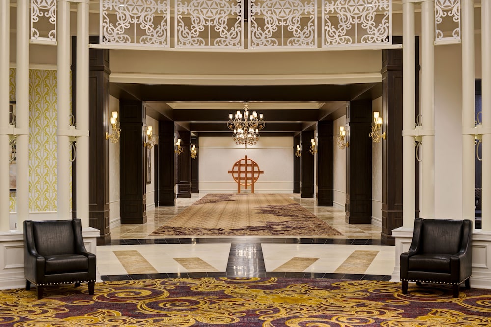 Saratoga Casino Hotel 5/68