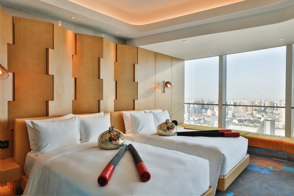 Wonderful, King Bed