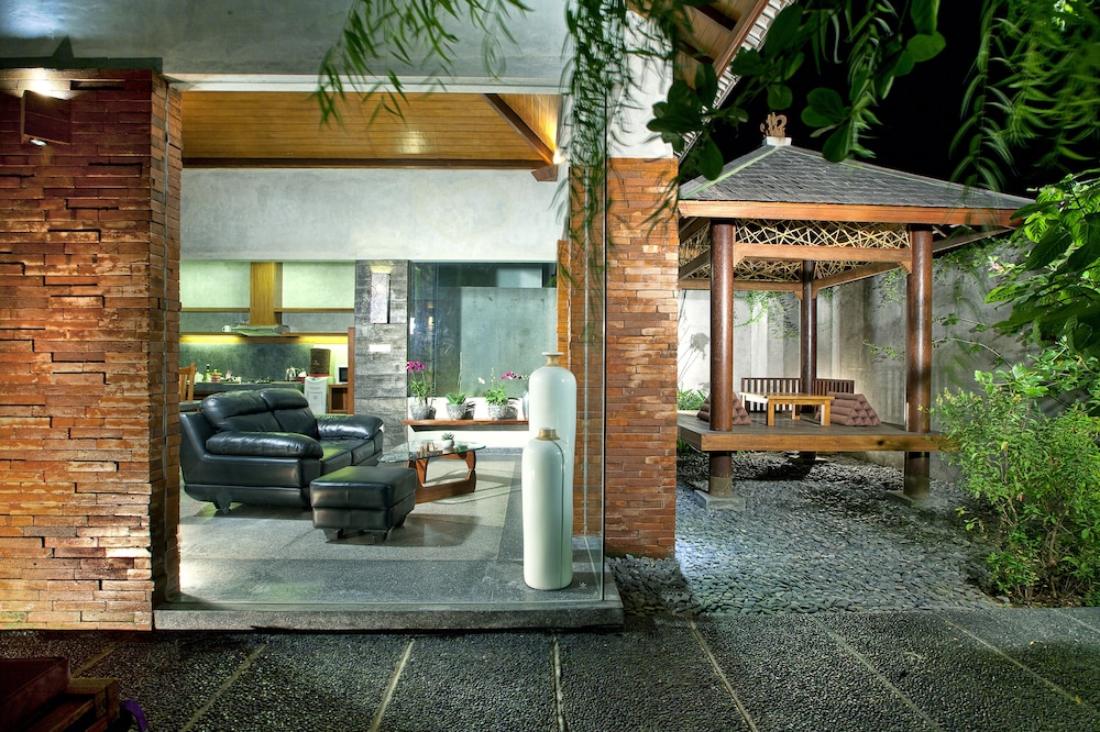 Bracha Villas 28/46
