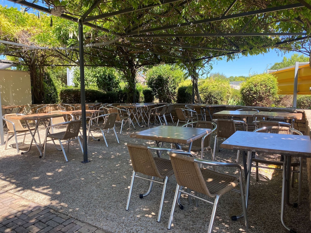 KYRIAD BEAUNE 30/37