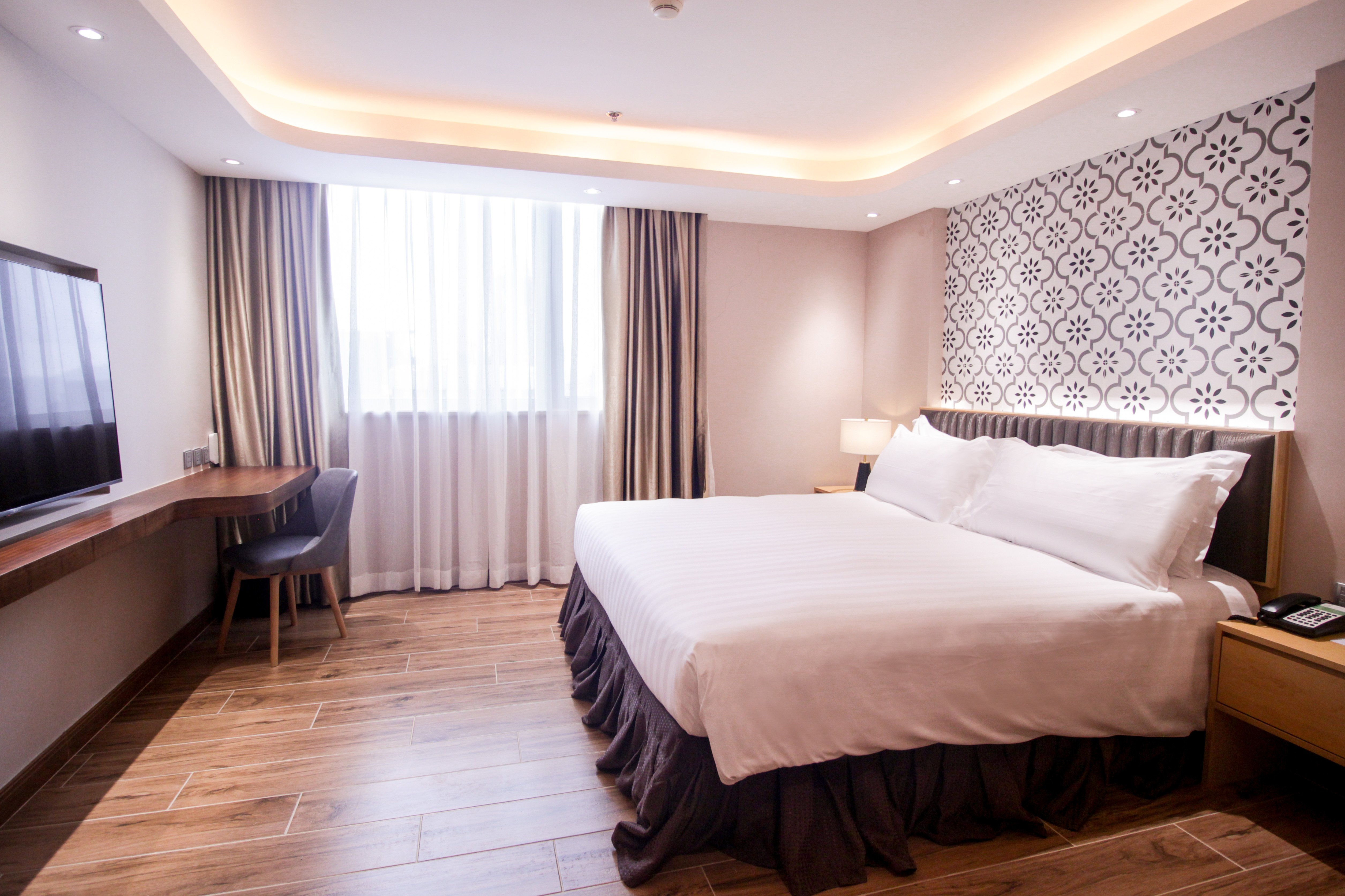 HOLIDAY INN MACAU 27/79