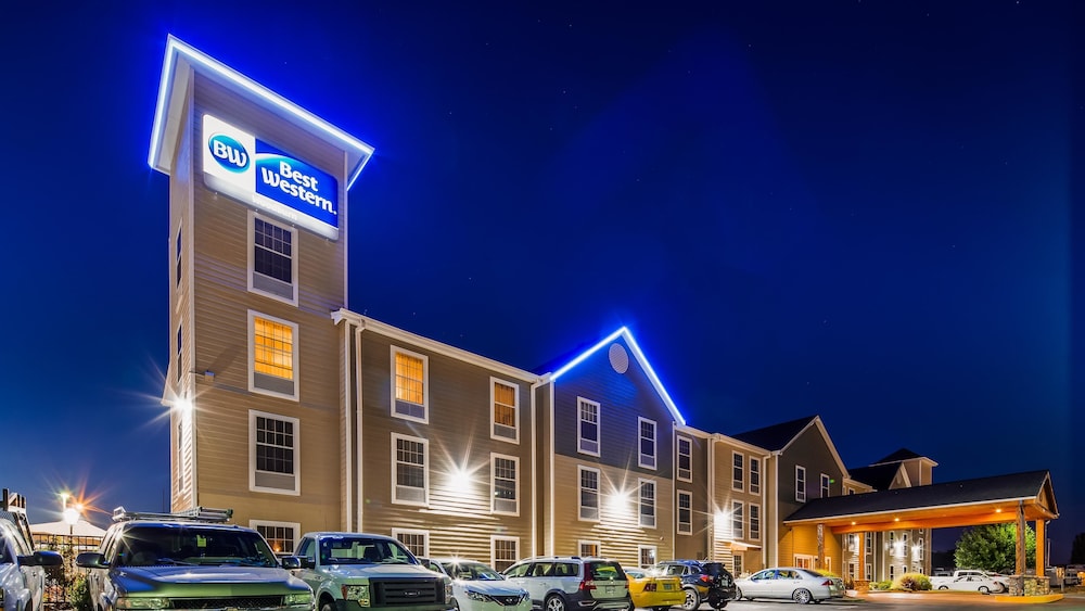 Best Western Woodburn 5/46