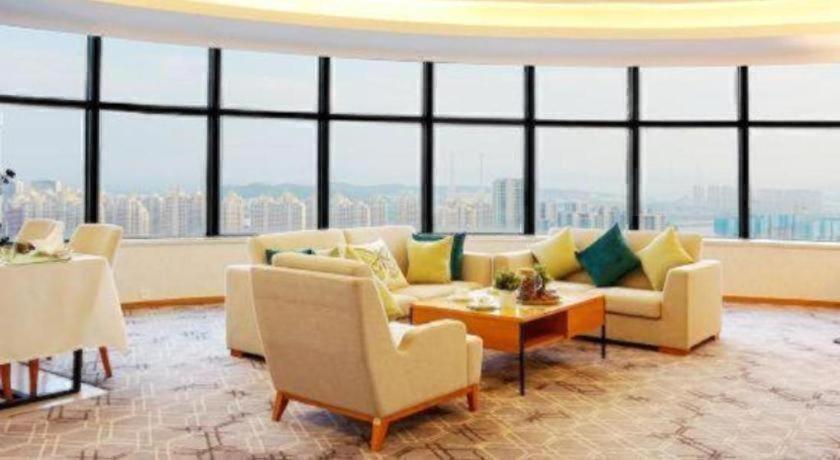 Oak Chateau Dalian 83/100