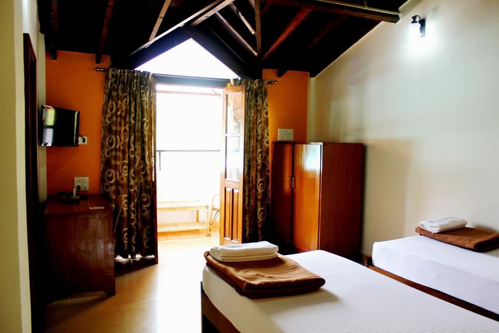 SILVER SANDS HOLIDAY VILLAGE 13/31