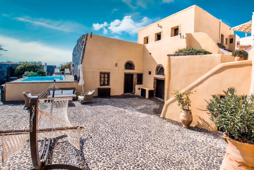Santorini Heritage Villas &amp; Mansions 46/50