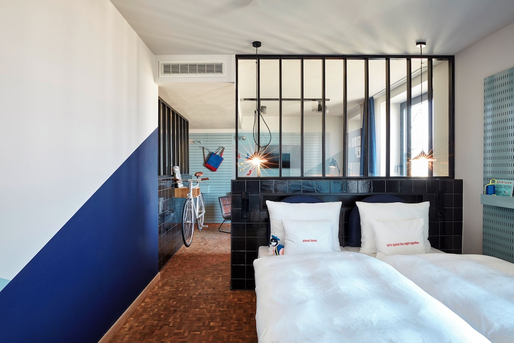 Sky, Double Bed, Sofa, Large