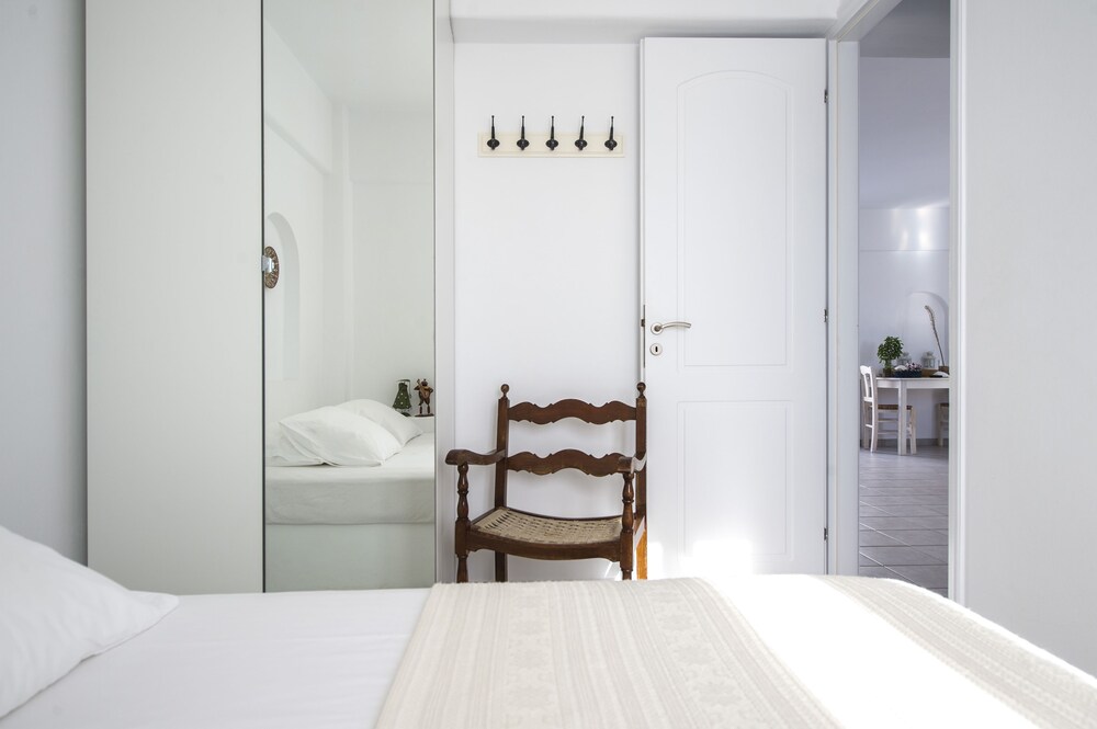 3 BEDROOMS, FAMILY, APARTMENT, SEA VIEW