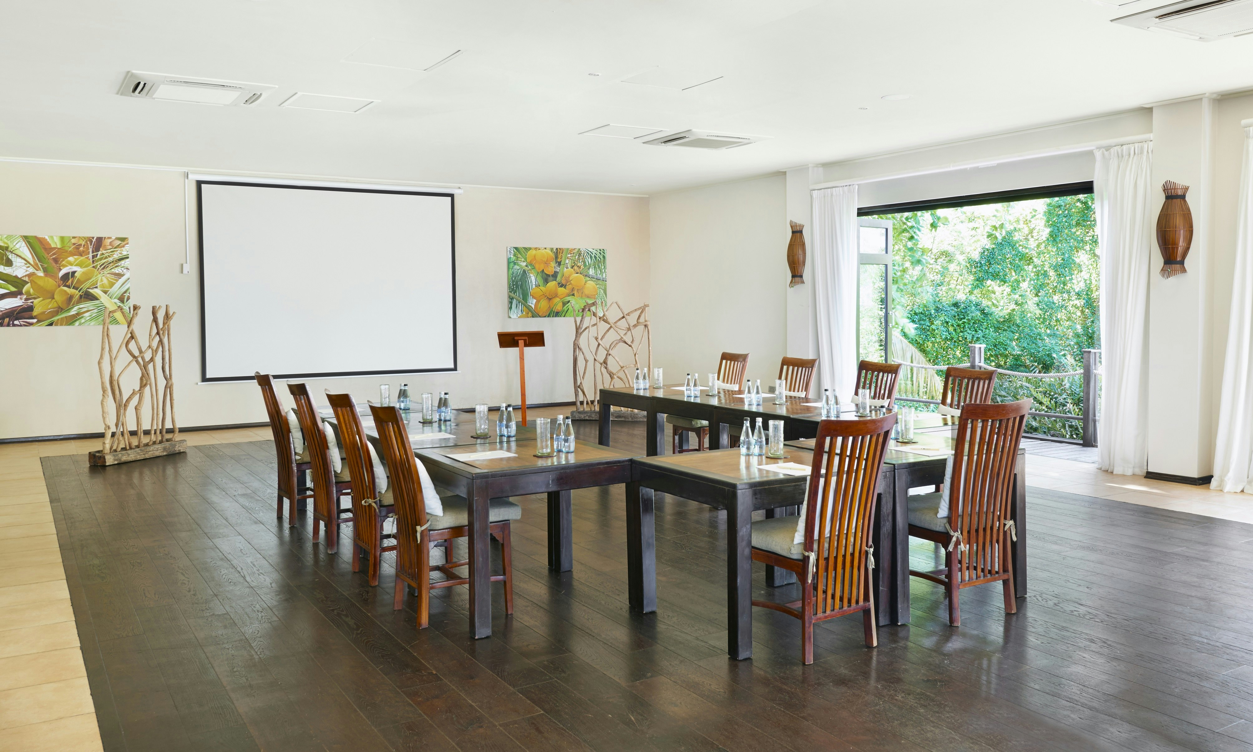 Doubletree By Hilton Seychelles Allamanda Resort And Spa 40/70