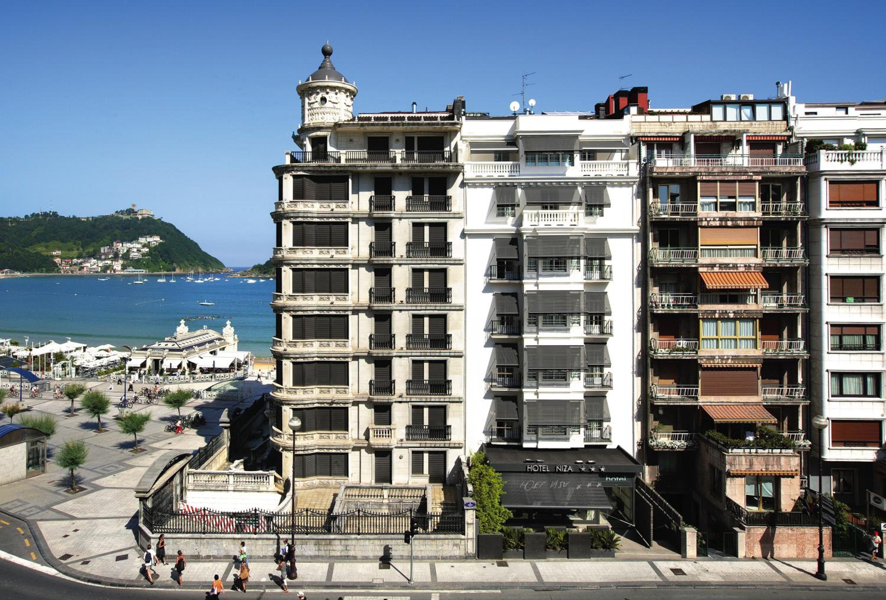 Hotel Niza 2/75
