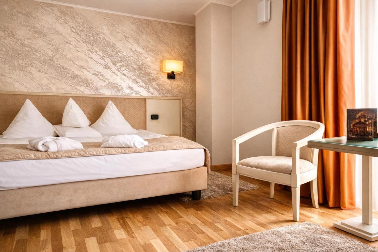 Room, Single