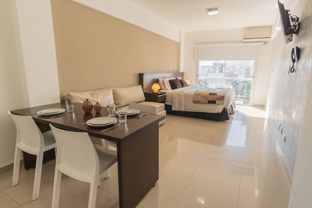 ISI BAIRES APART & SUITES 41/68