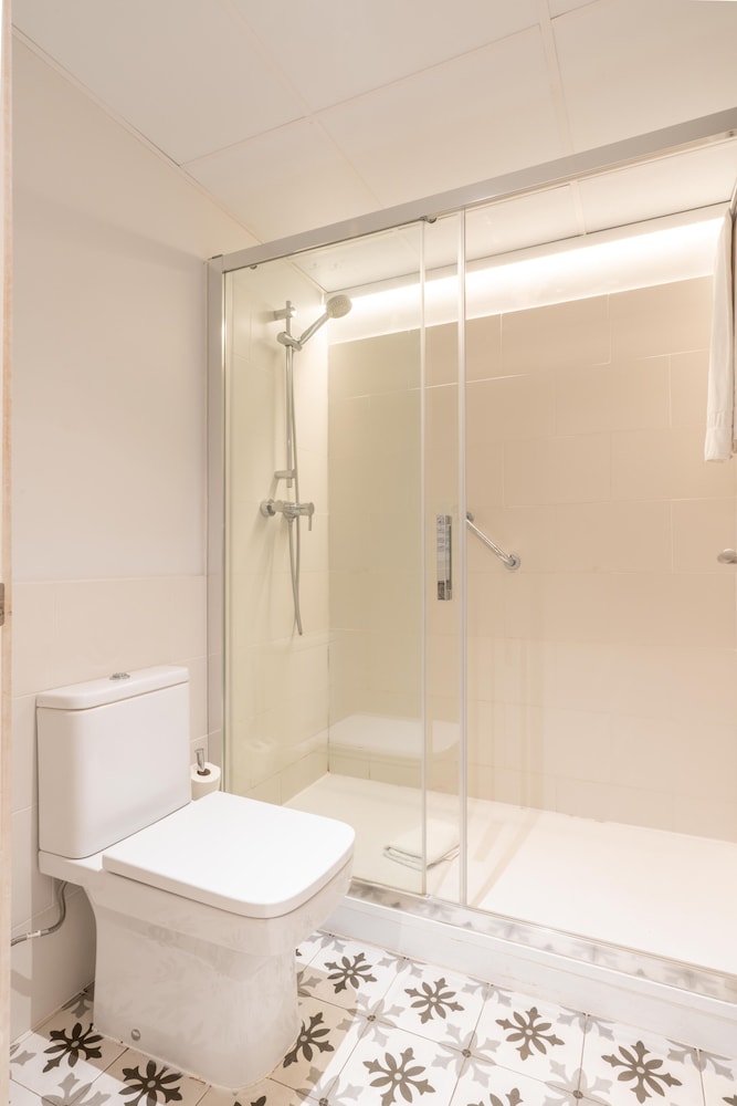 Serennia Fira Gran Via Exclusive Rooms 33/47