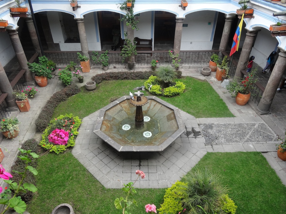 Art Plus Hotel 43/48