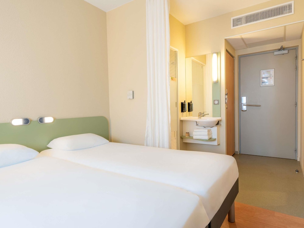 Ibis Budget Les Sables Olonne Sur Mer 14/49