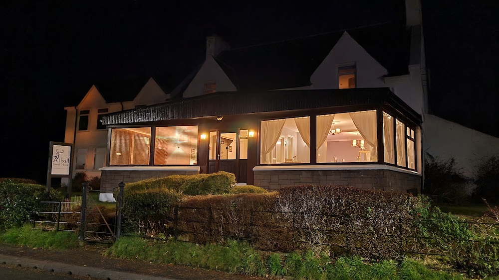 Atholl House Hotel 2/50
