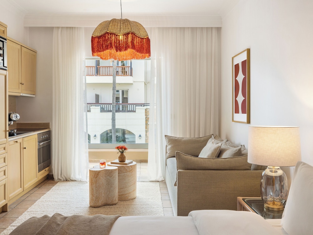 Grecotel Casa Adele 45/63